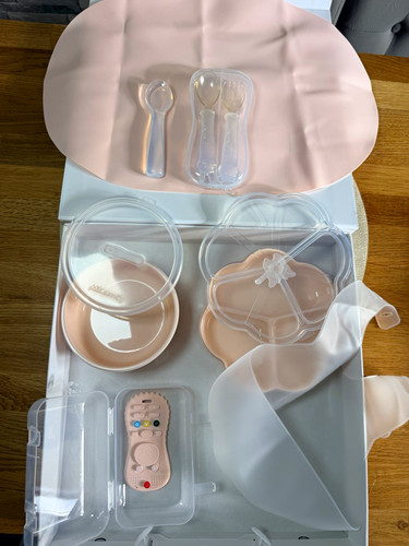 Pink baby feeding - pink, feeding/weaning